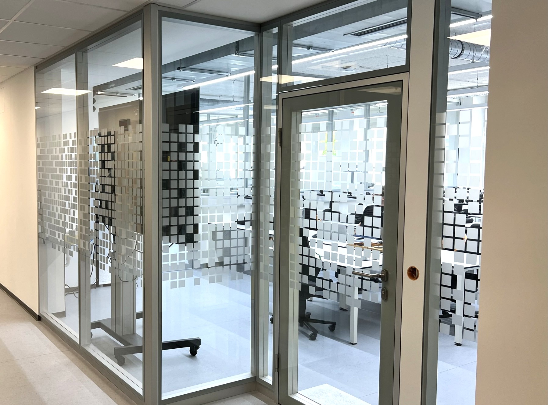 Systemtrennwand SILENT 100